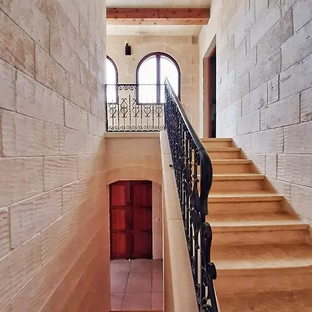 Mandolina Holidays Gharb (Gozo)