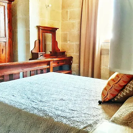 Mandolina Holidays * Gharb (Gozo)