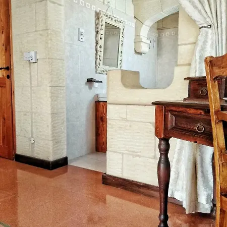 Mandolina Holidays Bed & Breakfast *