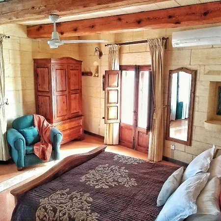 Bed & Breakfast Mandolina Holidays